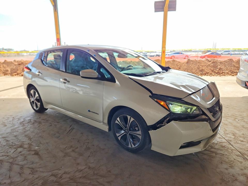 2018 Nissan Leaf მანქანა იყიდება აუქციონზე, vin: 1N4AZ1CP3JC308259, აუქციონის ნომერი: 50999456