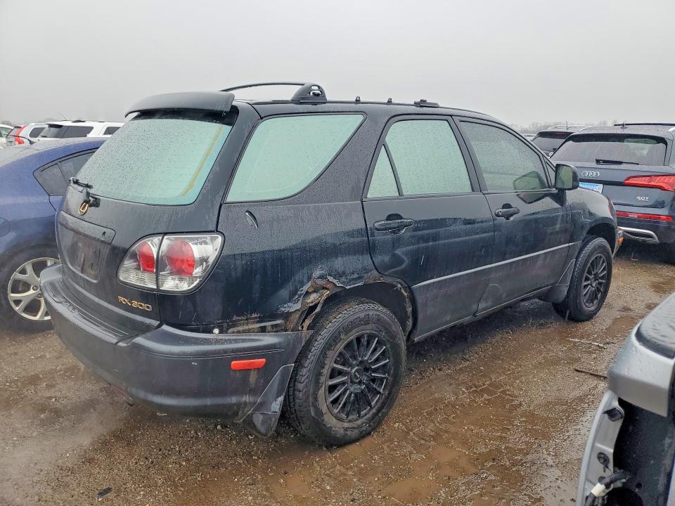 48567126 :رقم المزاد ، JT6HF10U5X0090421 vin ، 1999 Lexus Rx 300 مزاد بيع