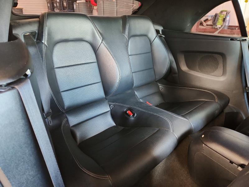 49612736 :رقم المزاد ، 1FATP8UHXF5393613 vin ، 2015 Ford Mustang مزاد بيع