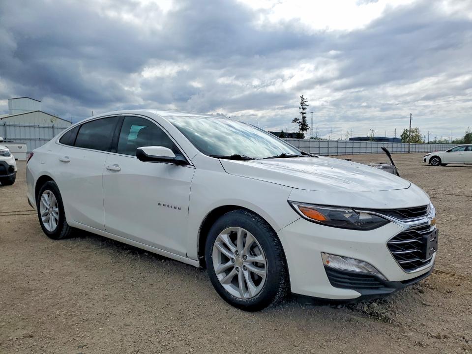 50849096 :رقم المزاد ، 1G1ZD5ST3KF105883 vin ، 2019 Chevrolet Malibu مزاد بيع