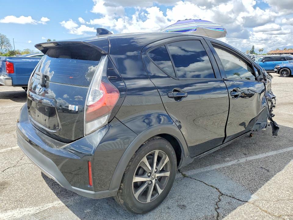 Продажа на аукционе авто 2018 Toyota Prius C, vin: JTDKDTB39J1606558, номер лота: 49394306