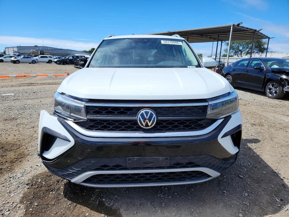 Продаж на аукціоні авто 2022 Volkswagen Taos, vin: 3VVSX7B21NM019951, номер лоту: 50370006