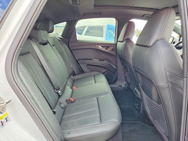 Продажа на аукционе авто 2024 Audi Q4 E-tron, vin: WA13UBFZ3RP057925, номер лота: 49658006