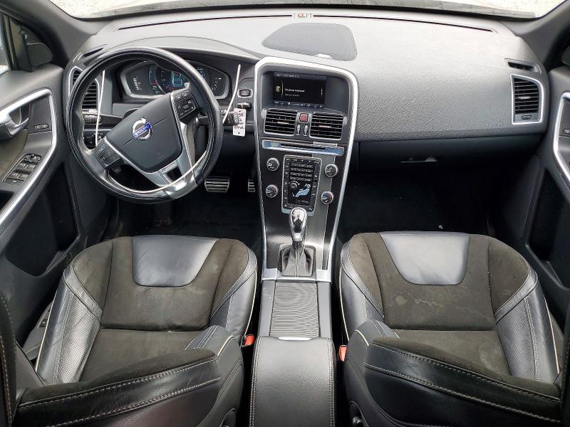 2015 Volvo Xc60 მანქანა იყიდება აუქციონზე, vin: YV4902RHXF2620943, აუქციონის ნომერი: 50974536