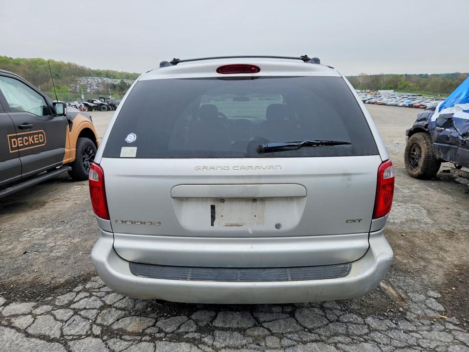 51498176 :رقم المزاد ، 2D4GP44L35R235286 vin ، 2005 Dodge Grand Caravan مزاد بيع