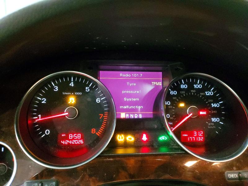 Aukcja sprzedaży 2010 Audi A8, vin: WAUAVAFA9AN003671, numer aukcji: 50741656