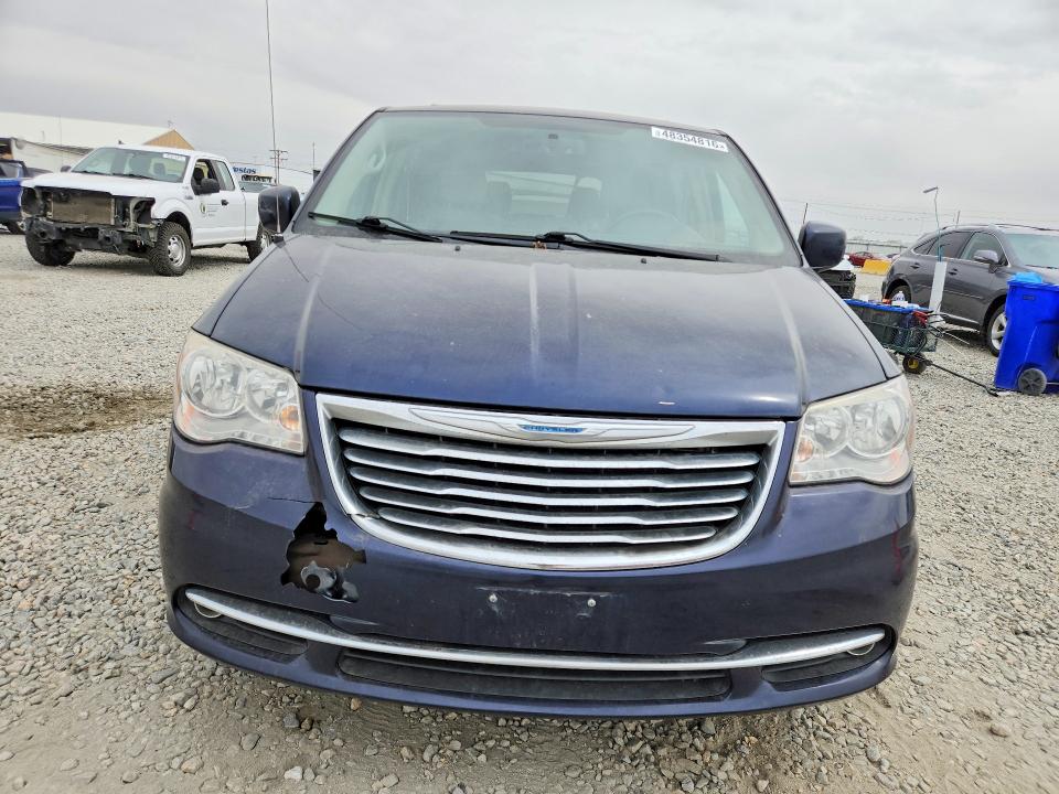 2015 Chrysler Town & Country მანქანა იყიდება აუქციონზე, vin: 2C4RC1BG7FR717752, აუქციონის ნომერი: 48354816