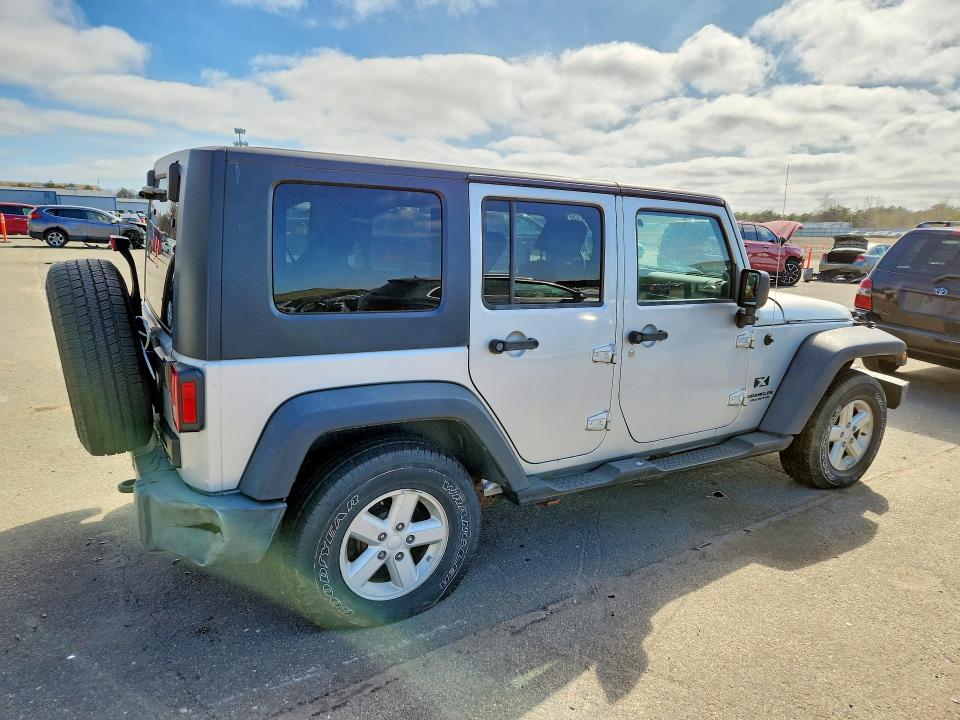 Продажа на аукционе авто 2007 Jeep Jeep, vin: 1J4GA39117L150081, номер лота: 49562586