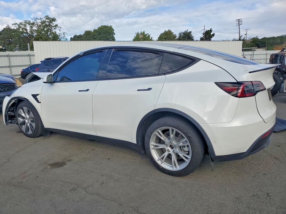 Продажа на аукционе авто 2022 Tesla Model Y, vin: 7SAYGDEE5NF510026, номер лота: 49089776