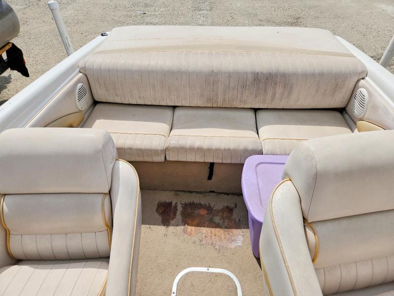 Продажа на аукционе авто 2001 Chaparral 19 Ssi, vin: FGB72735H001, номер лота: 48432826