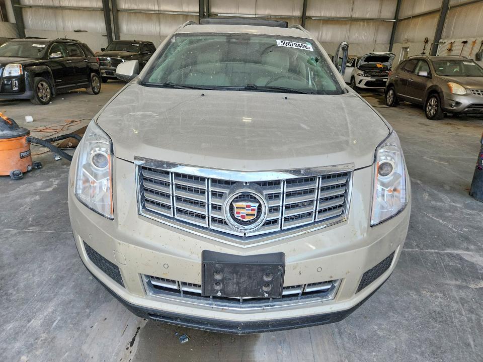 50670486 :رقم المزاد ، 3GYFNEE39GS566019 vin ، 2016 Cadillac Srx مزاد بيع