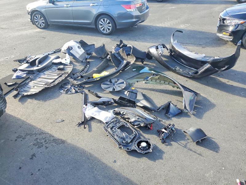 Продажа на аукционе авто 2025 Tesla Model 3, vin: 5YJ3E1EA3SF074393, номер лота: 49481716