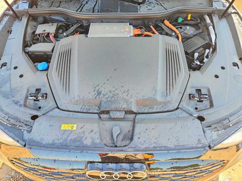 50788046 :رقم المزاد ، WA15AAGE2RB050596 vin ، 2024 Audi Q8 E-tron مزاد بيع