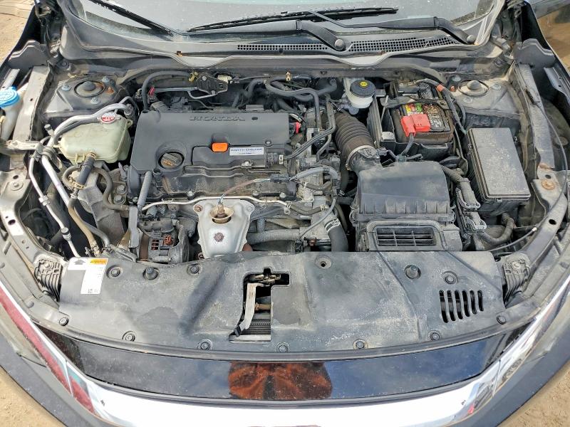 50187346 :رقم المزاد ، 19XFC2E59JE034576 vin ، 2018 Honda Civic مزاد بيع