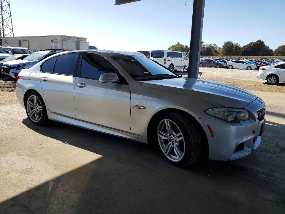 51817506 :رقم المزاد ، WBAFR7C59DC819879 vin ، 2013 Bmw 535 مزاد بيع