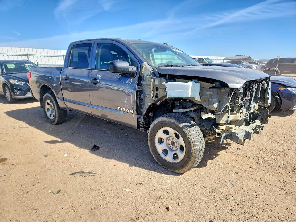 50237886 :رقم المزاد ، 1N6AA1EE0MN510687 vin ، 2021 Nissan Titan مزاد بيع