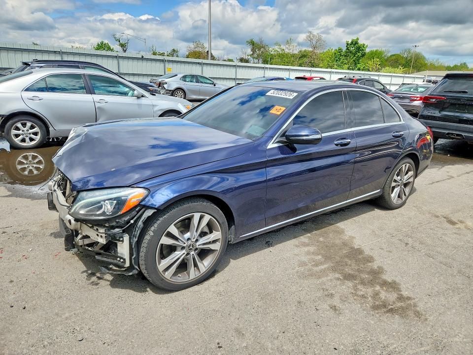 Продажа на аукционе авто 2018 Mercedes-benz C, vin: 55SWF4KBXJU261927, номер лота: 52032926