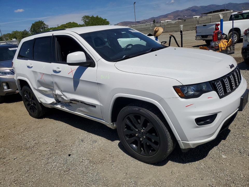 Продажа на аукционе авто 2018 Jeep Grand Cherokee, vin: 1C4RJFAG6JC245744, номер лота: 50369346