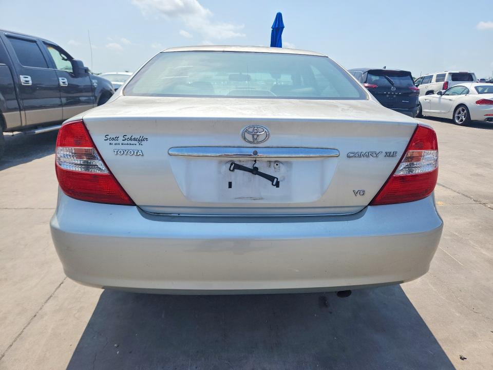 48543266 :رقم المزاد ، 4T1BF30K76U635577 vin ، 2006 Toyota Camry مزاد بيع