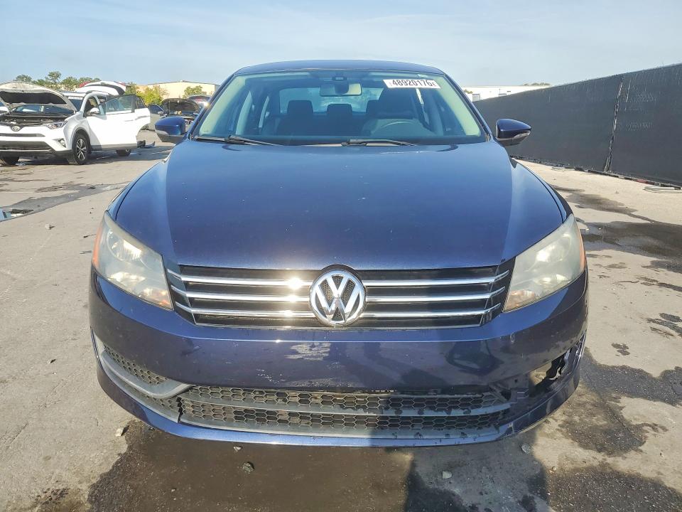 48920176 :رقم المزاد ، 1VWAH7A36CC089152 vin ، 2012 Volkswagen Passat مزاد بيع