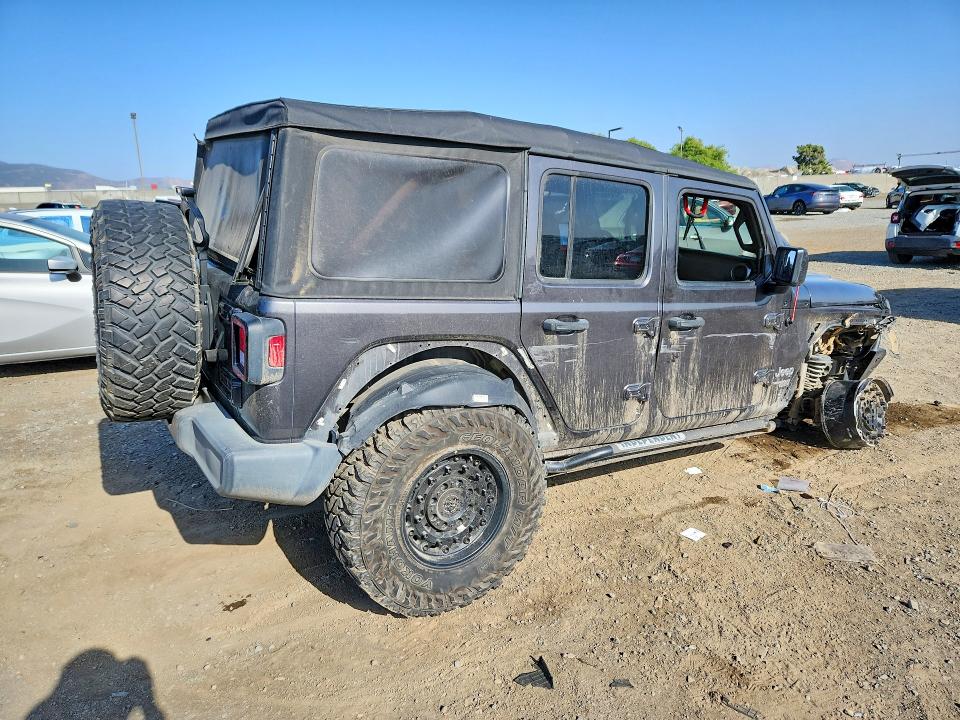 2018 Jeep Wrangler Unlimited მანქანა იყიდება აუქციონზე, vin: 1C4HJXDG9JW171814, აუქციონის ნომერი: 49864036