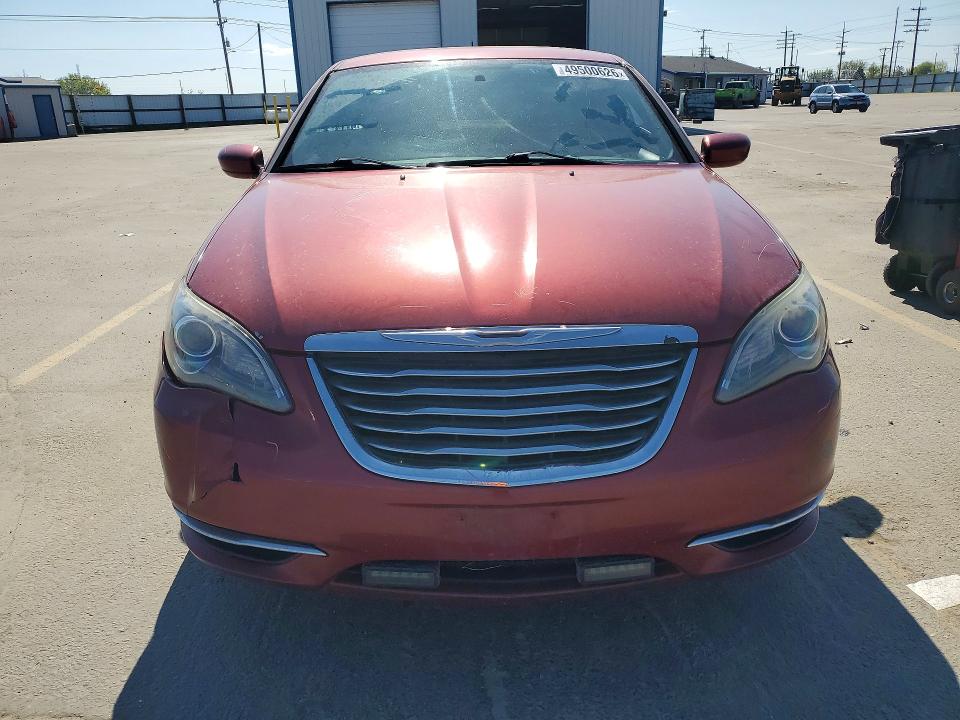 49500626 :رقم المزاد ، 1C3CCBAB1DN604766 vin ، 2013 Chrysler 200 مزاد بيع