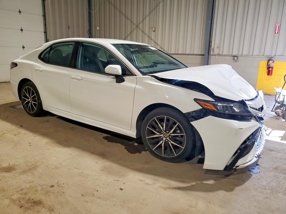 Aukcja sprzedaży 2021 Toyota Camry, vin: 4T1G11AK5MU570071, numer aukcji: 51001146