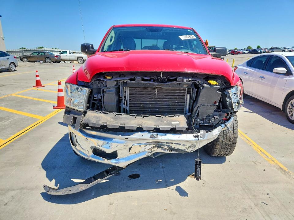50279136 :رقم المزاد ، 1C6RR7TT7KS658733 vin ، 2019 Ram 1500 مزاد بيع