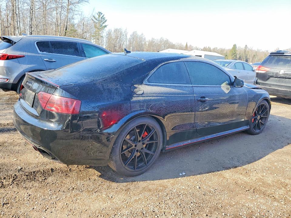 2013 Audi Rs5 მანქანა იყიდება აუქციონზე, vin: WUAC6BFR7DA900376, აუქციონის ნომერი: 47840046