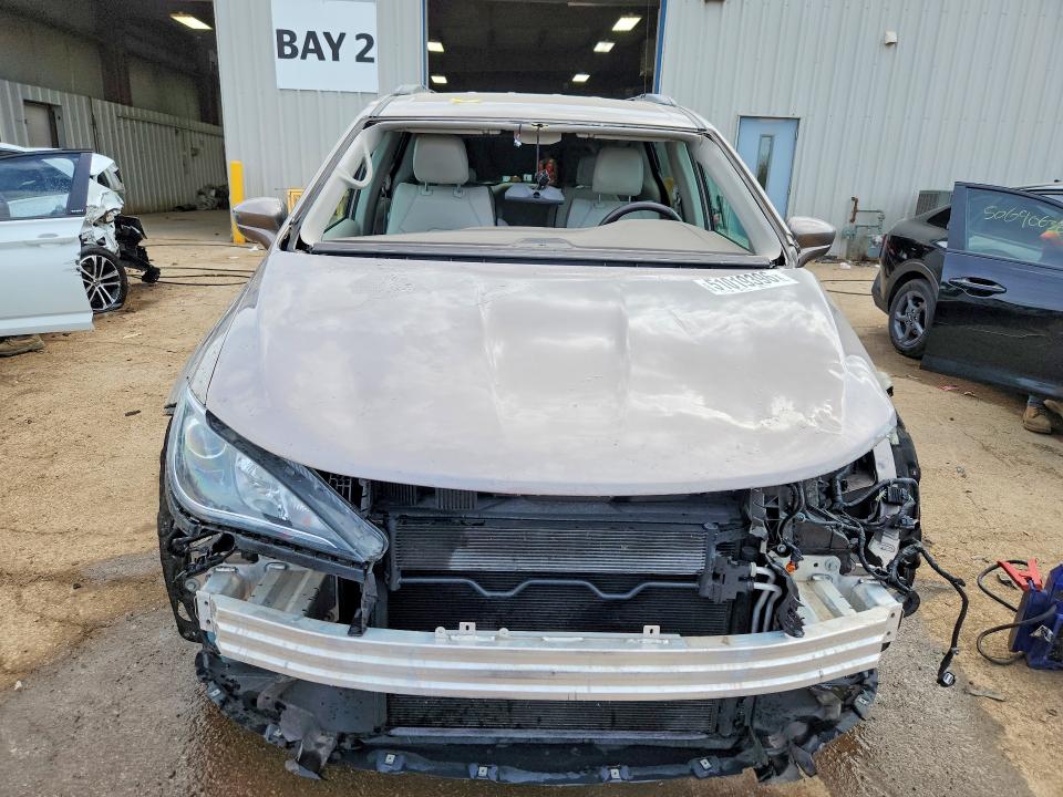 Продаж на аукціоні авто 2017 Chrysler Pacifica, vin: 2C4RC1BG5HR684561, номер лоту: 51019396