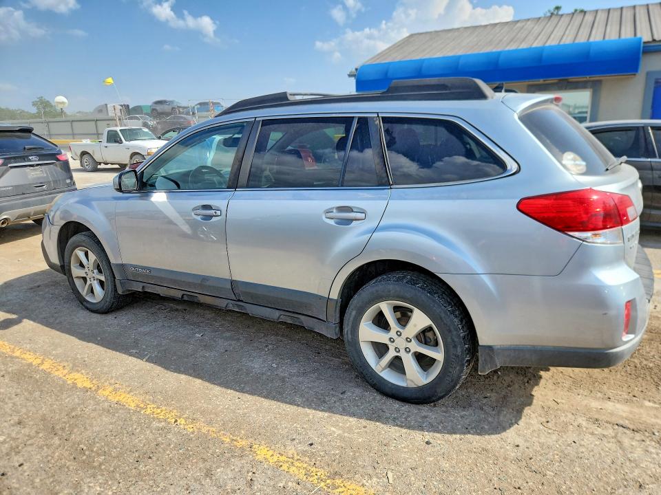 2014 Subaru Outback მანქანა იყიდება აუქციონზე, vin: 4S4BRCCC1E3234011, აუქციონის ნომერი: 50686586