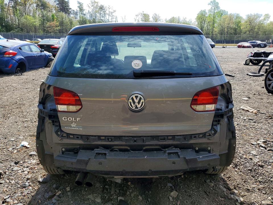 49792856 :رقم المزاد ، WVWDB7AJ7DW139833 vin ، 2013 Volkswagen Golf مزاد بيع