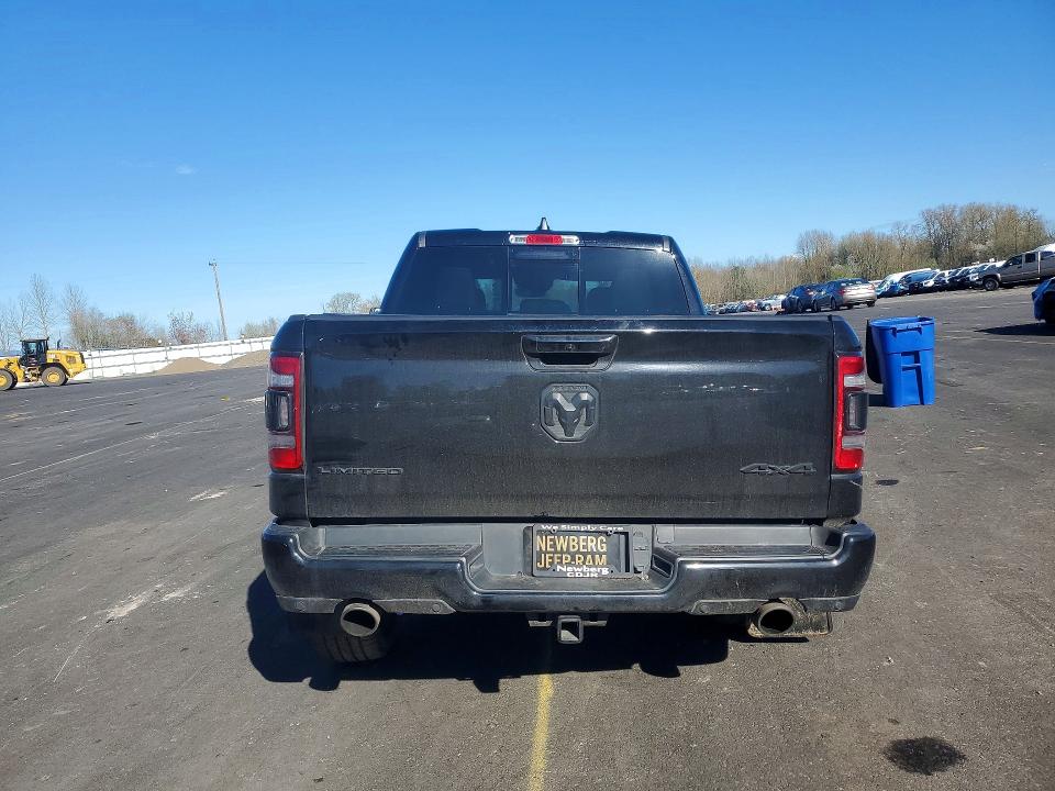 48932836 :رقم المزاد ، 1C6SRFHT5NN255017 vin ، 2022 Ram 1500 مزاد بيع