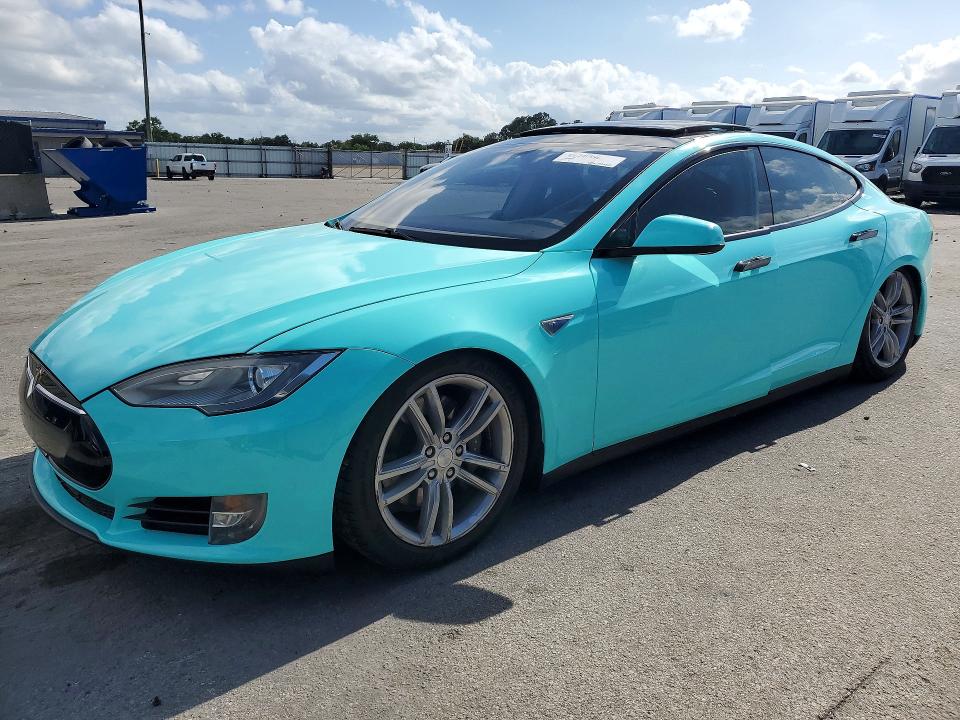 Продажа на аукционе авто 2013 Tesla Model S, vin: 5YJSA1CN7DFP05727, номер лота: 51271346