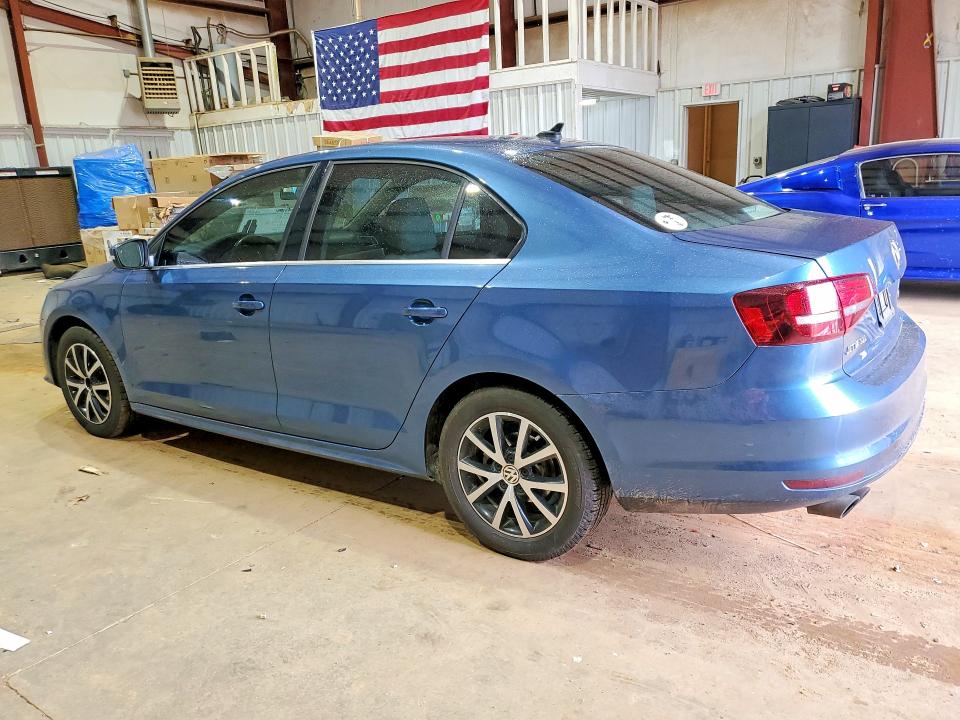 50898516 :رقم المزاد ، 3VWDB7AJ3JM221664 vin ، 2018 Volkswagen Jetta مزاد بيع
