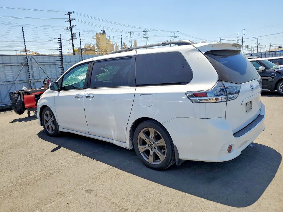 Продажа на аукционе авто 2020 Toyota Sienna, vin: 5TDXZ3DC3LS044487, номер лота: 50398326