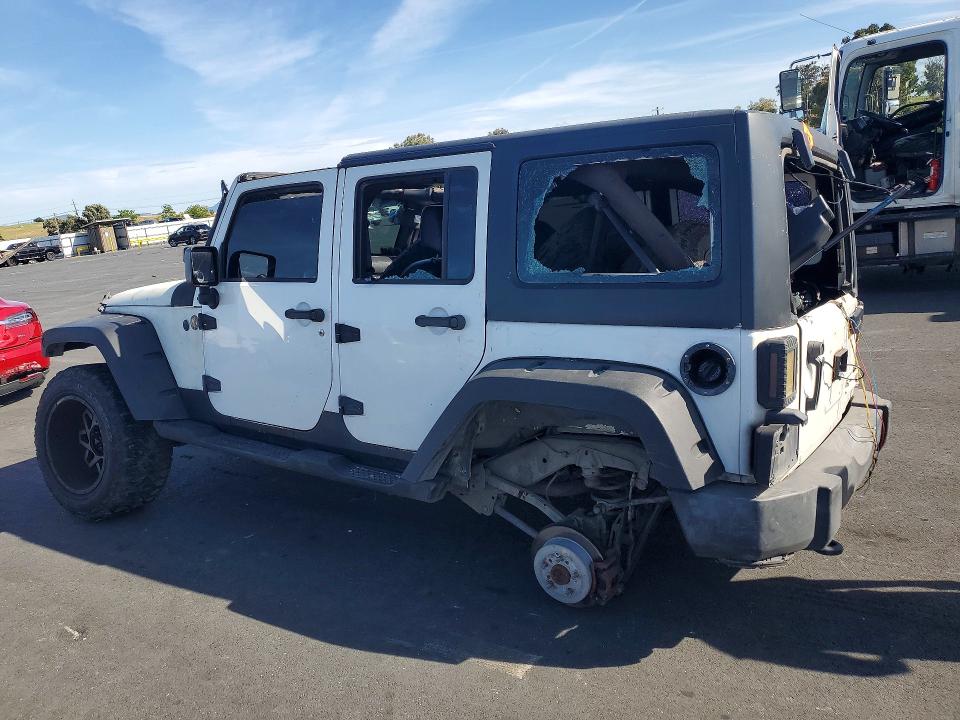 50113296 :رقم المزاد ، 1J4BA3H1XAL188654 vin ، 2010 Jeep Wrangler Unlimited مزاد بيع