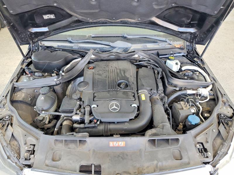2012 Mercedes-benz C მანქანა იყიდება აუქციონზე, vin: WDDGF4HB0CR234736, აუქციონის ნომერი: 50750246