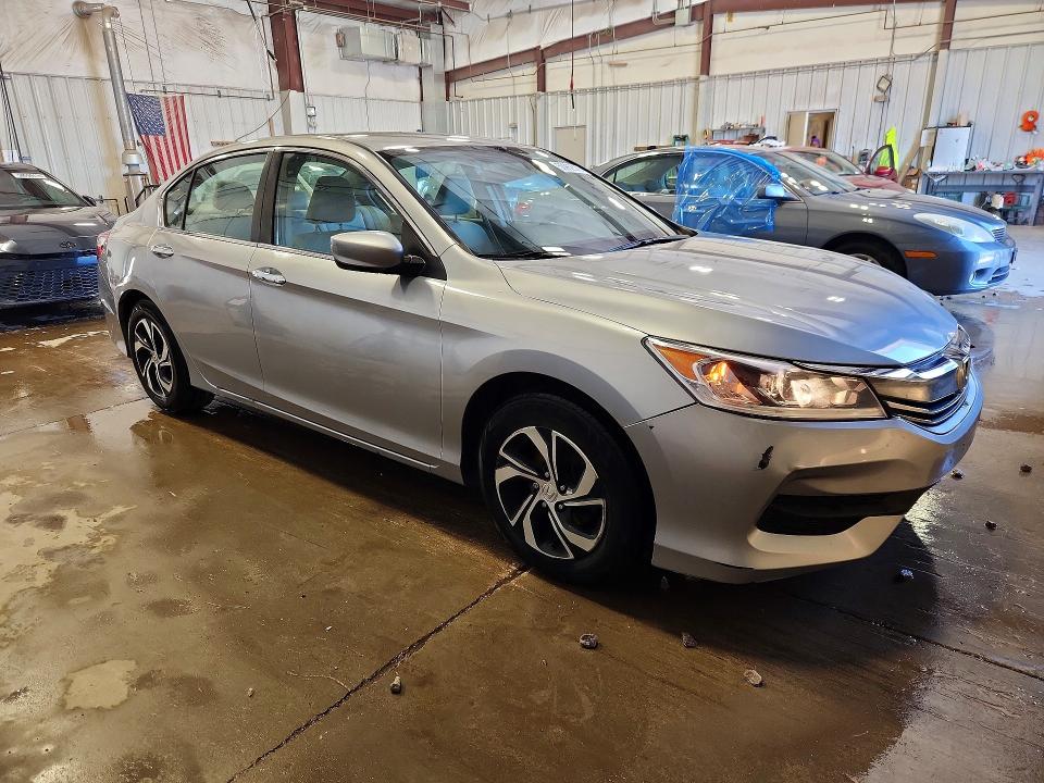 2017 Honda Accord მანქანა იყიდება აუქციონზე, vin: 1HGCR2F30HA207897, აუქციონის ნომერი: 50962576