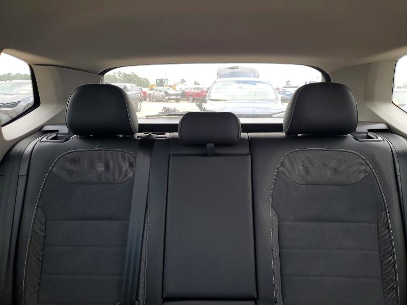 50404916 :رقم المزاد ، 3VVUX7B25RM040137 vin ، 2024 Volkswagen Taos مزاد بيع