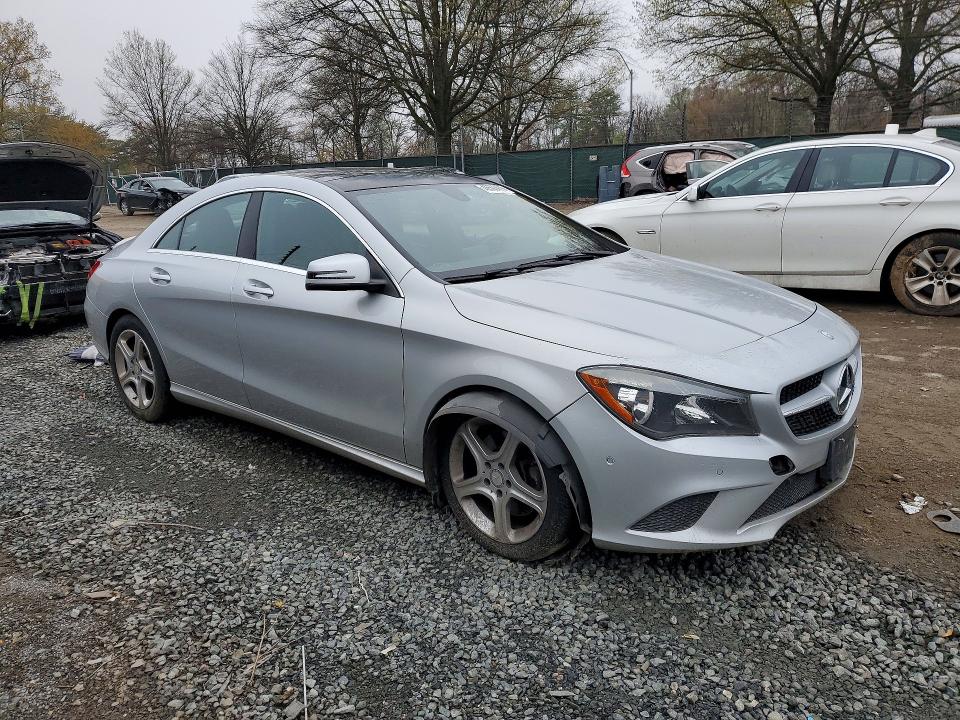48592476 :رقم المزاد ، WDDSJ4EB8EN049261 vin ، 2014 Mercedes-benz Cla مزاد بيع