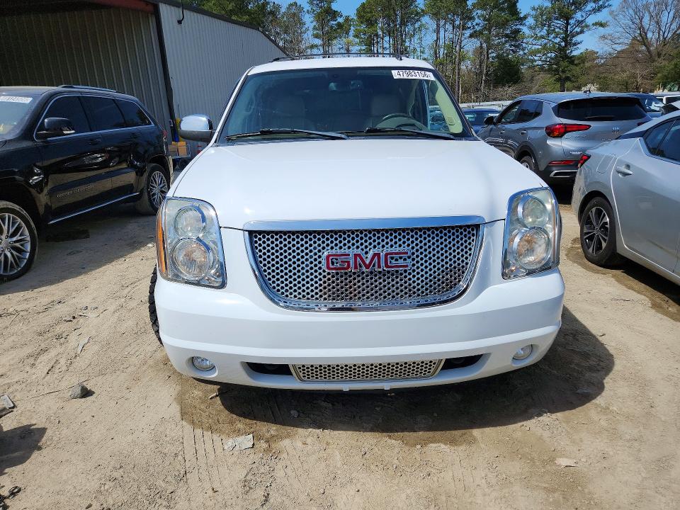 47983156 :رقم المزاد ، 1GKFK130X7R192706 vin ، 2007 Gmc Yukon مزاد بيع
