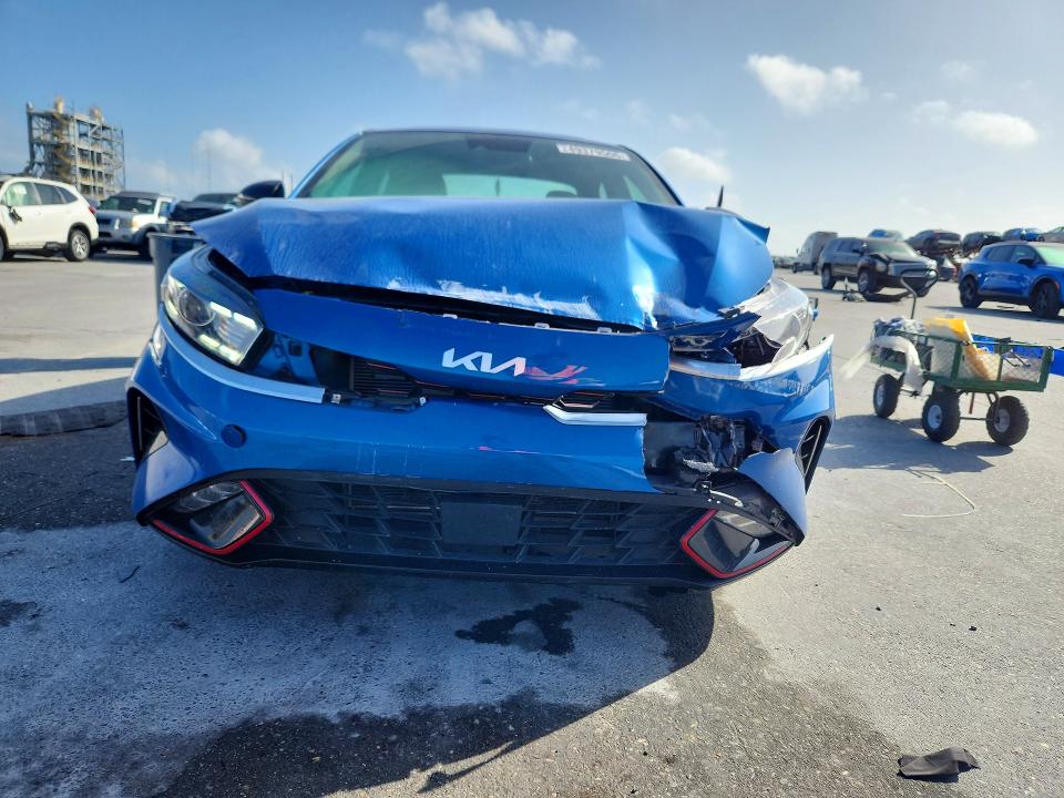 49379506 :رقم المزاد ، 3KPF54ADXPE688899 vin ، 2023 Kia Forte مزاد بيع