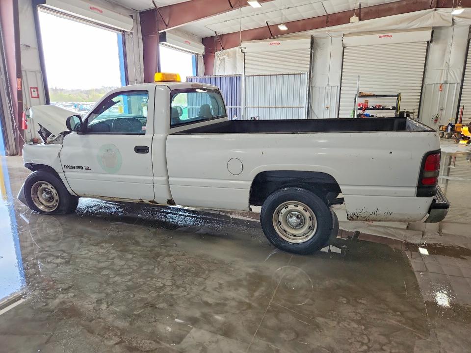 Продажа на аукционе авто 2001 Dodge Ram 1500, vin: 1B7HC16Y61S142565, номер лота: 48482606
