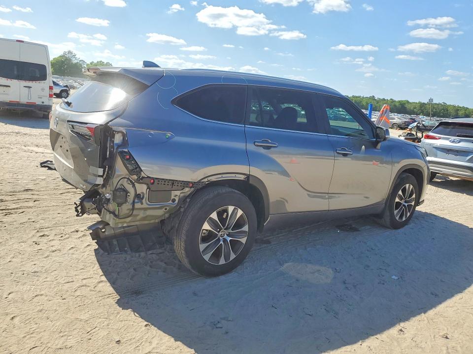 Продажа на аукционе авто 2025 Toyota Highlander, vin: 5TDKDRAH4SS552669, номер лота: 49639146