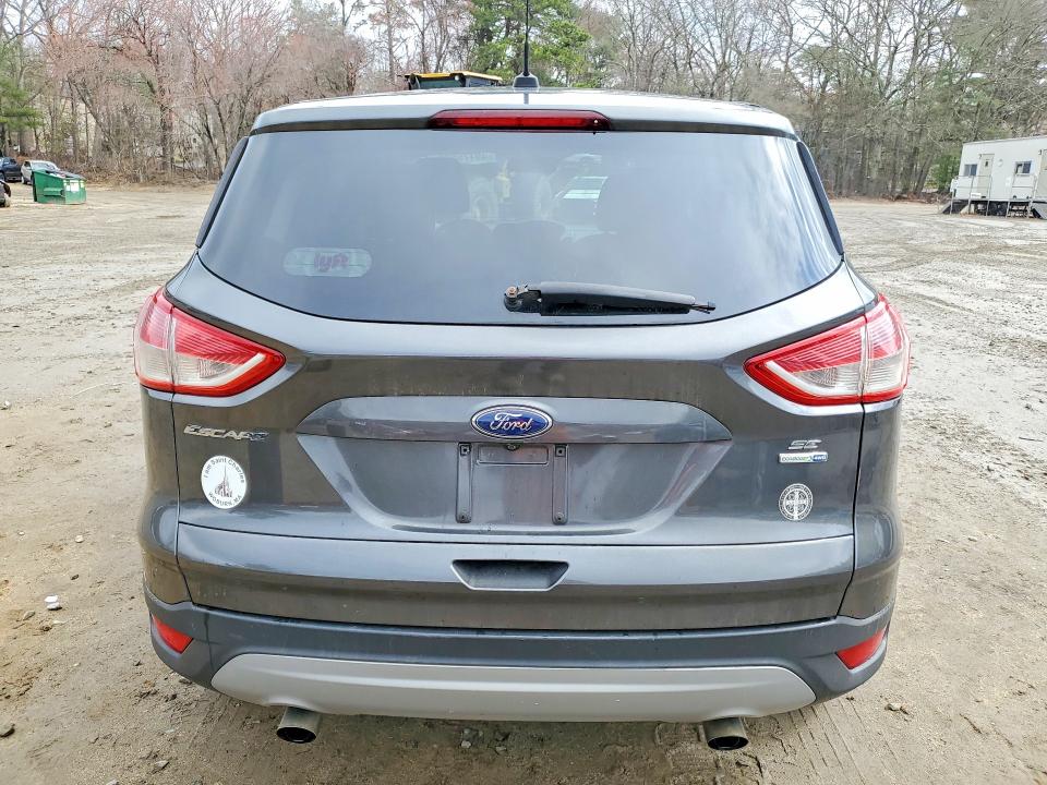 2015 Ford Escape მანქანა იყიდება აუქციონზე, vin: 1FMCU9GXXFUB78570, აუქციონის ნომერი: 49175576