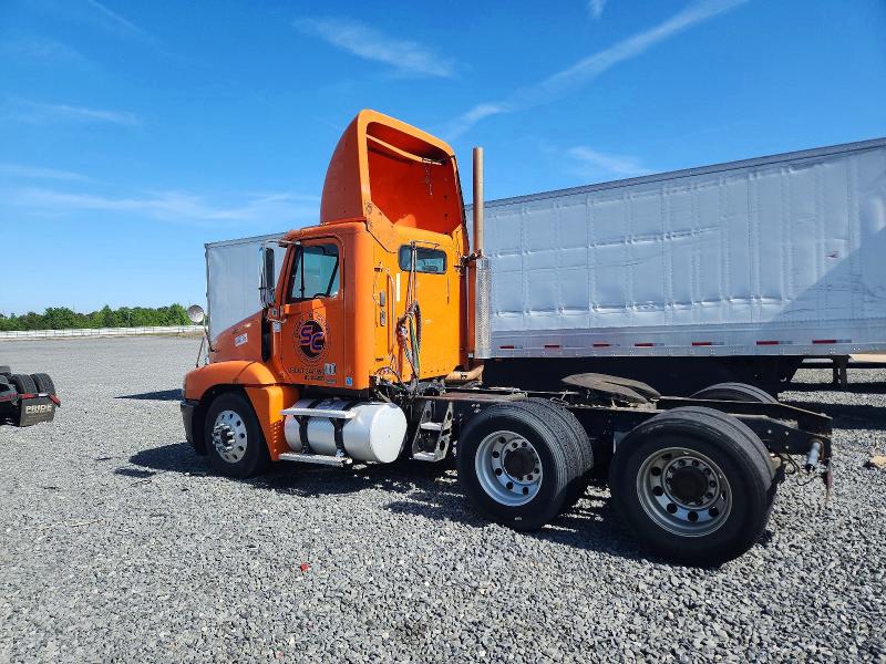 52436516 :رقم المزاد ، 1FUJBBCK97LW34688 vin ، 2007 Freightliner Conventional مزاد بيع