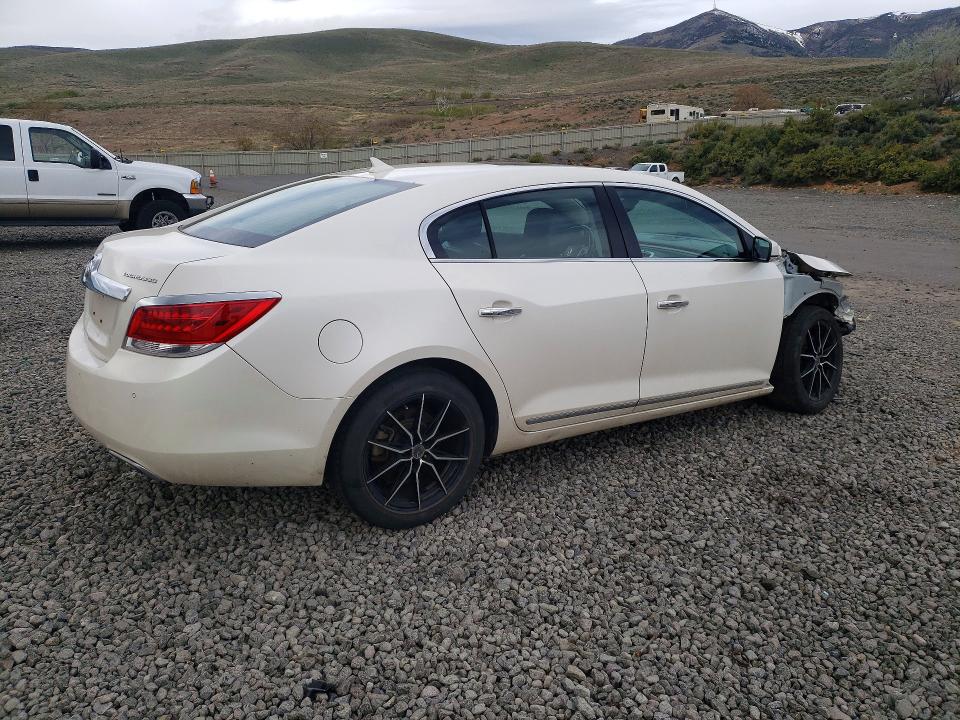 49984626 :رقم المزاد ، 1G4GF5E33DF145206 vin ، 2013 Buick Lacrosse مزاد بيع