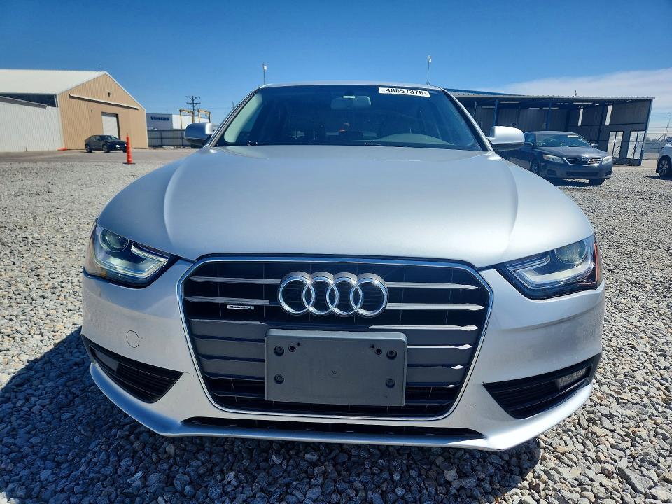 2013 Audi A4 მანქანა იყიდება აუქციონზე, vin: WAUBFAFL4DN029439, აუქციონის ნომერი: 48857376
