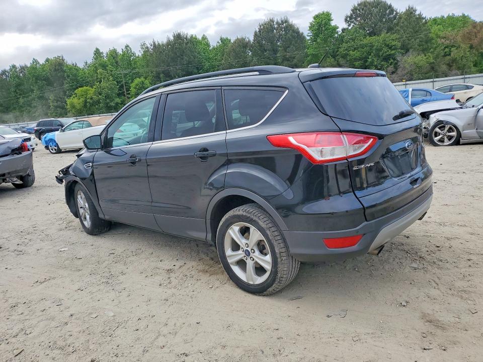 51033156 :رقم المزاد ، 1FMCU0GX1GUB45910 vin ، 2016 Ford Escape مزاد بيع